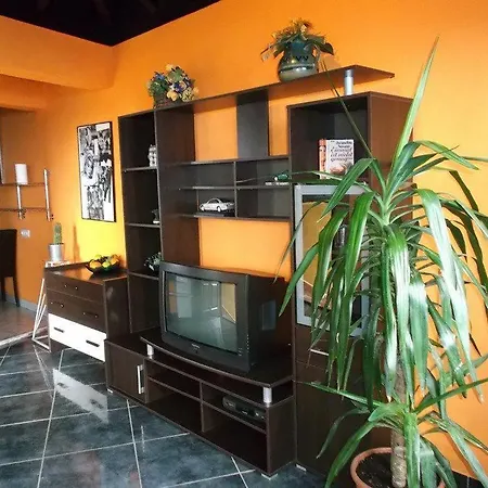 Apartamentos-monasterio-de-san-antonio-modernes-apartment-mit-balkon-und-meerblick Apartment *
